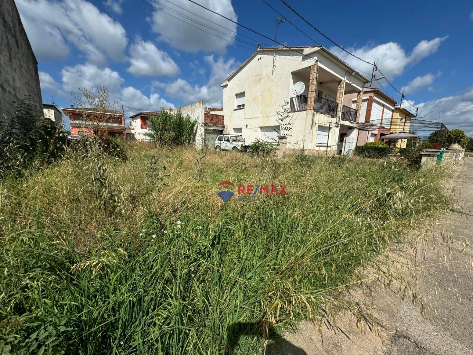 Parcela a la venta en Riudarenes, Girona.