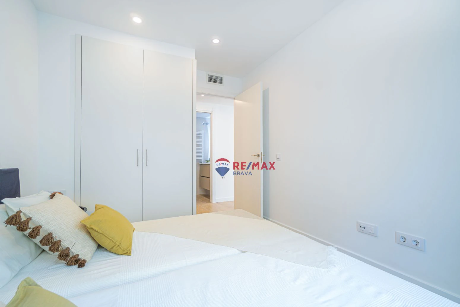 Apartamentos nuevos en el centro de Roses de alto standing