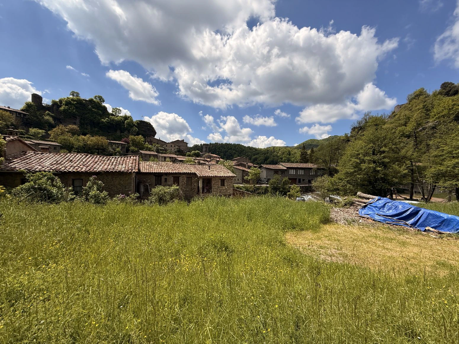 Bonita casa a terminar de 3 habitaciones en Rupit
