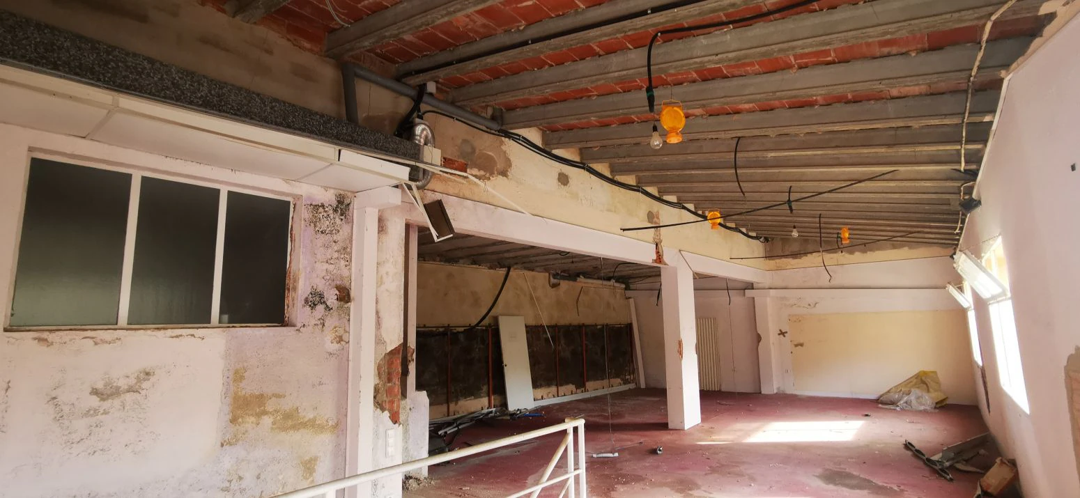 Edificio en venta a Girona en Sant Hilary Sacalm