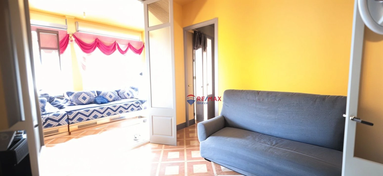 Casa con Gran Potencial en el Corazón de Olot