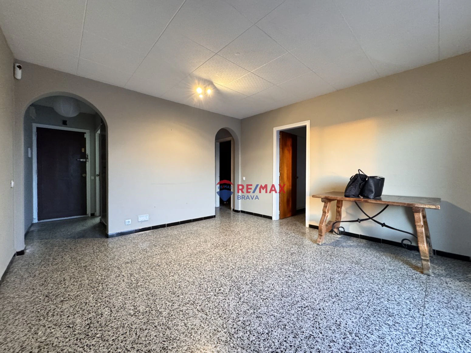 Apartamento con vistas a solo 200 metros de la playa, en el