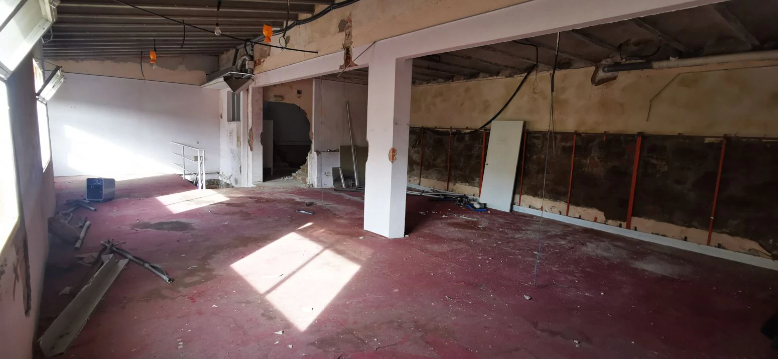 Edificio en venta a Girona en Sant Hilary Sacalm