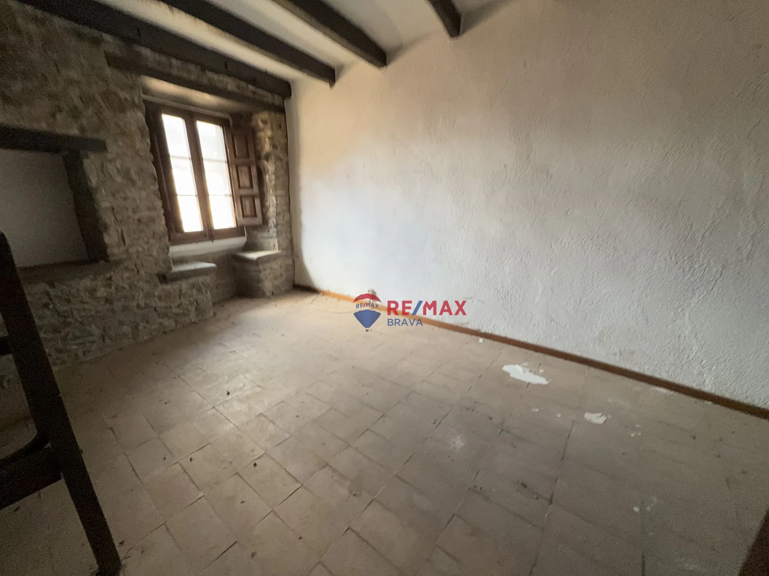 Bonita casa a terminar de 3 habitaciones en Rupit