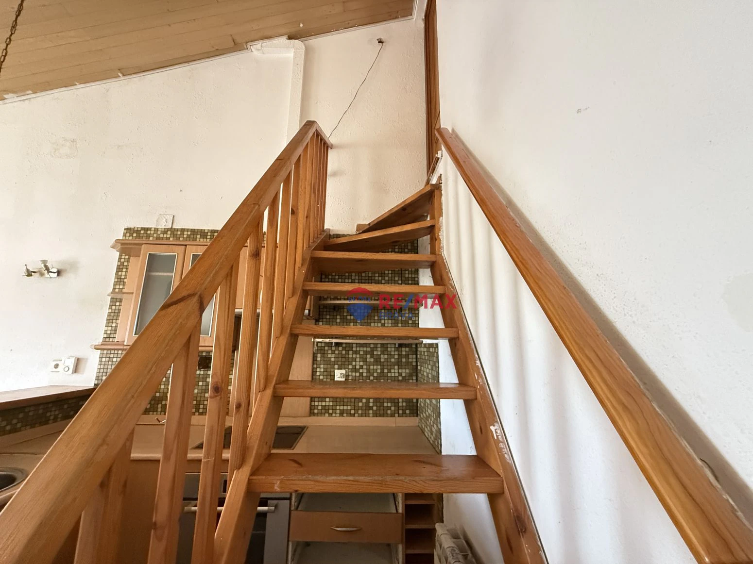 Casa adosada de 2 plantas en Empuriabrava, para reformar