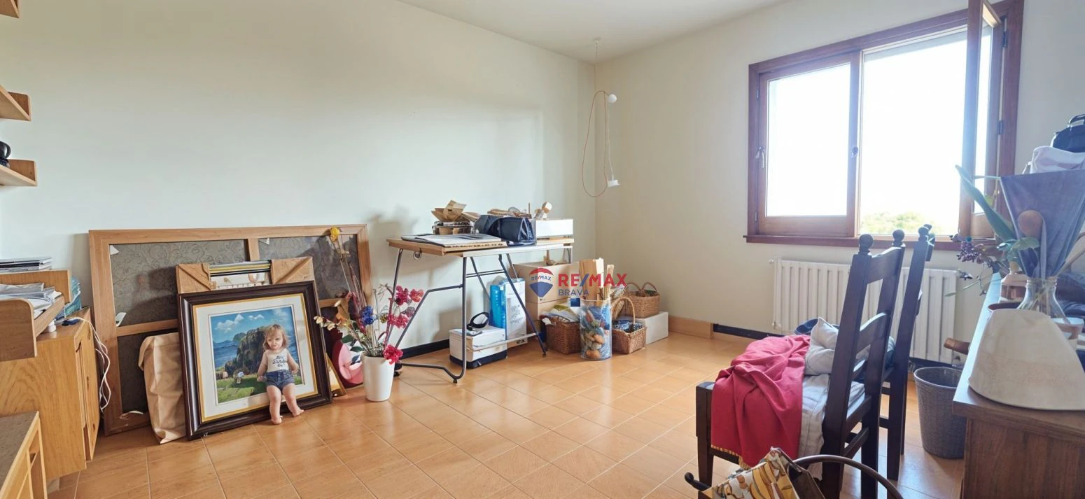 Una casa, mil posibilidades: espacio, luz y versatilidad a 1