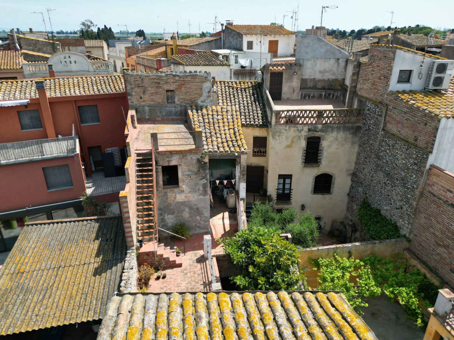 Casa de pueblo en L´Armentera de mas de 192 m2 construidos