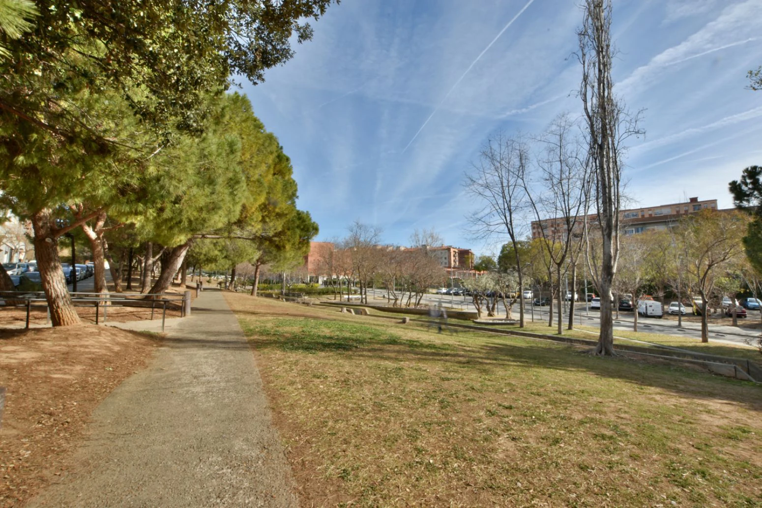 Local en Sant Feliu de Llobregat, Mas Lluhí, Barcelona