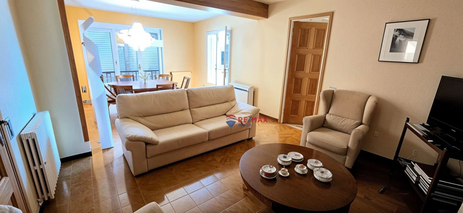 Una casa, mil posibilidades: espacio, luz y versatilidad a 1