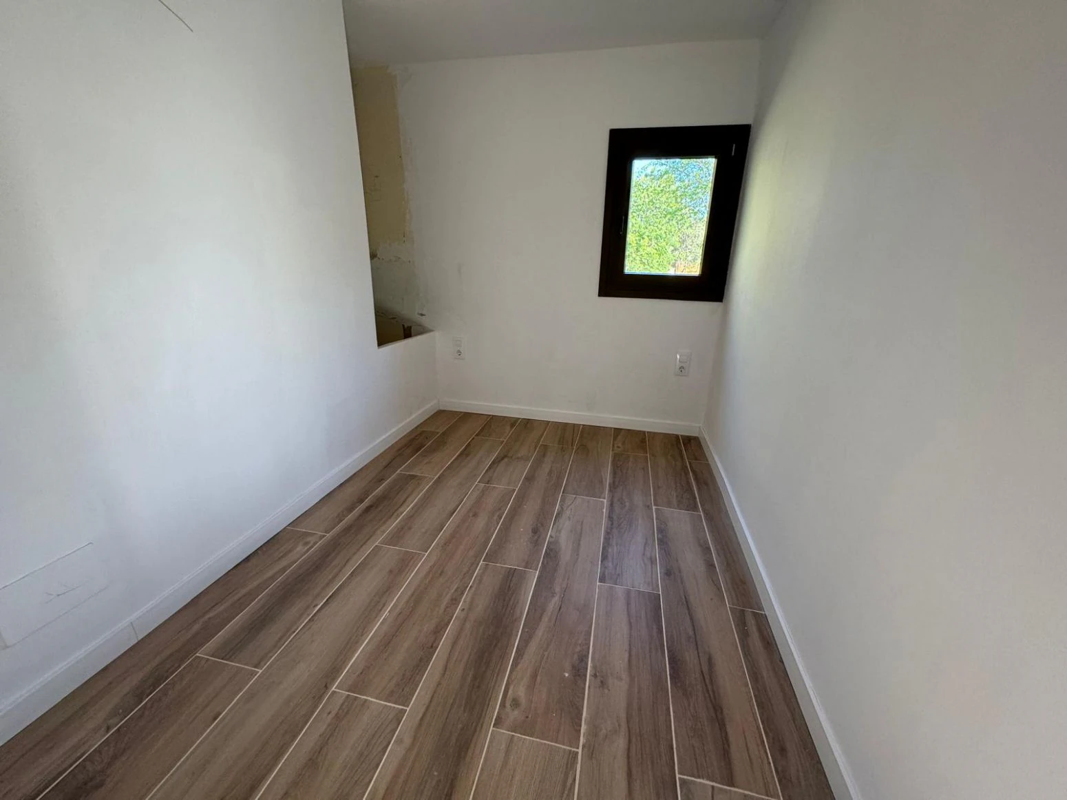 Finca en venta a Llora en Girona , en el pueblo de Sant Mart