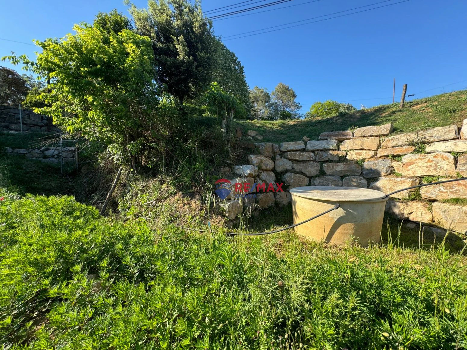 Finca en venta a Llora en Girona , en el pueblo de Sant Mart
