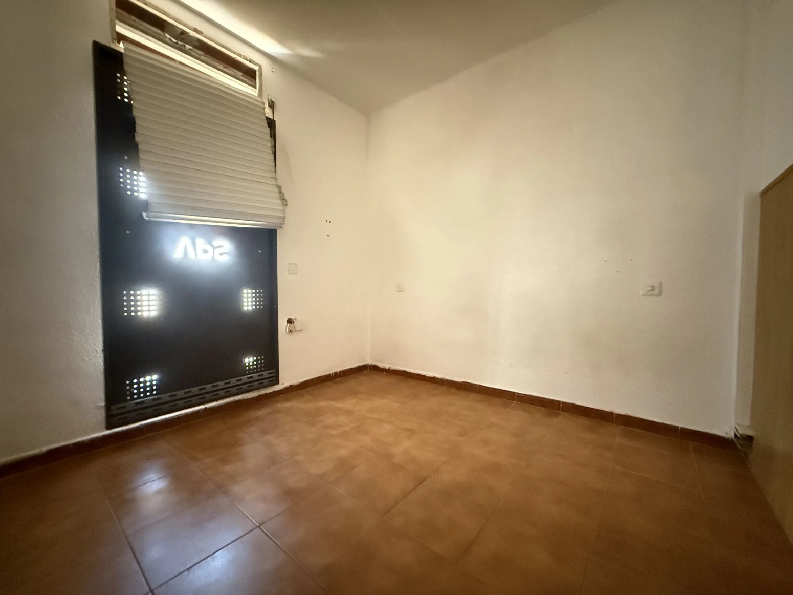 Casa adosada de 2 plantas en Empuriabrava, para reformar