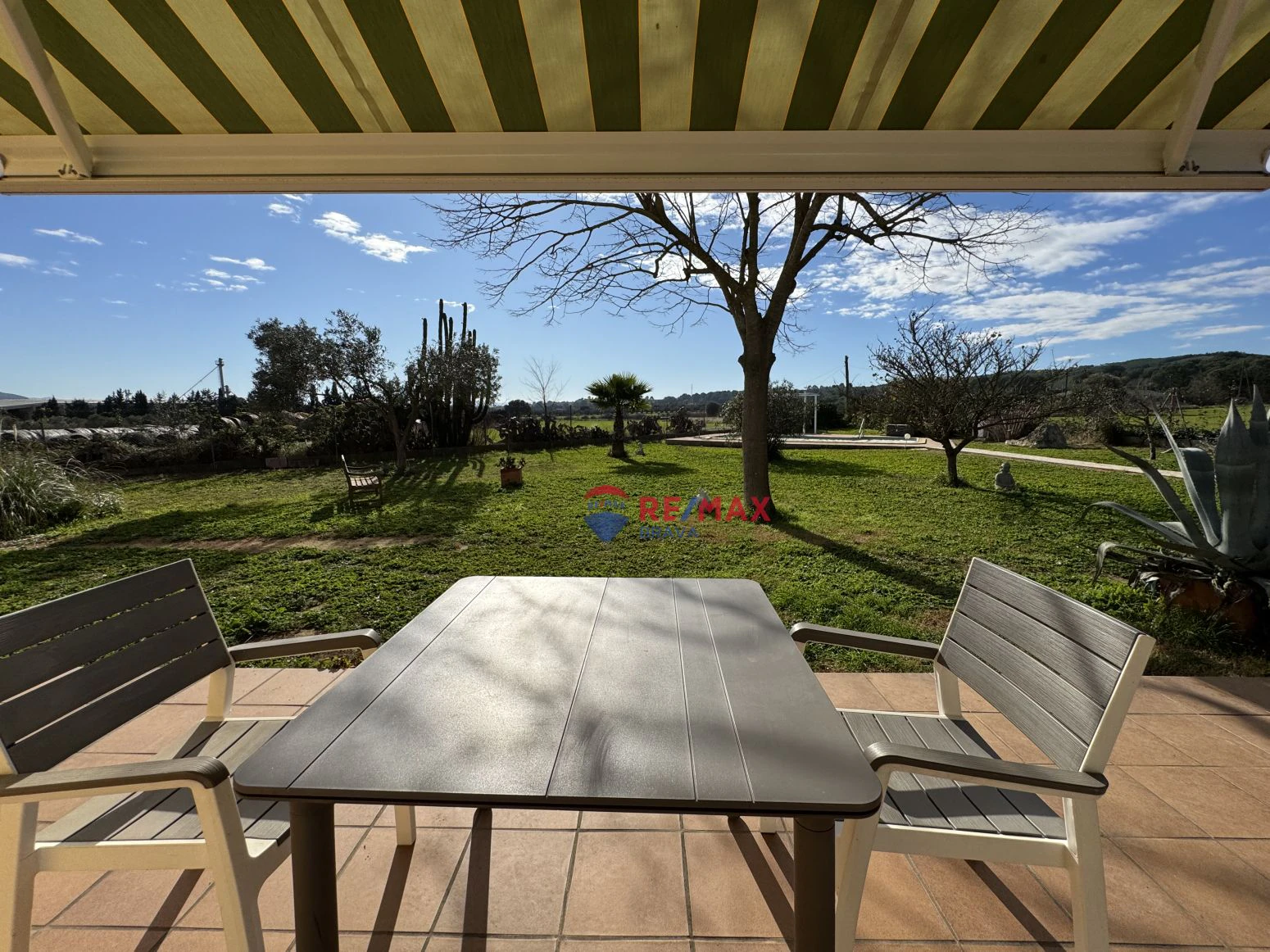 Casa en venta en Albons L'escala a 15min de playa