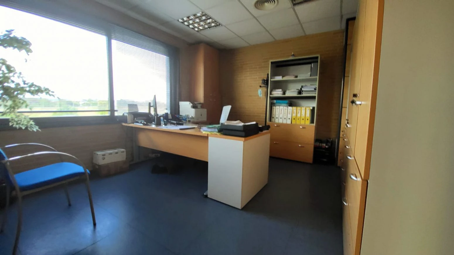 Nave en venta en Llagostera