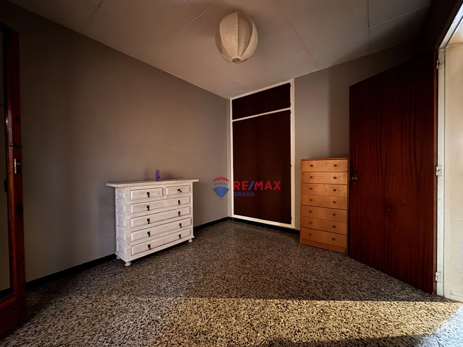 Apartamento con vistas a solo 200 metros de la playa, en el