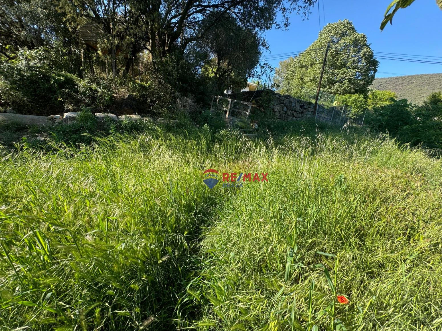 Finca en venta a Llora en Girona , en el pueblo de Sant Mart
