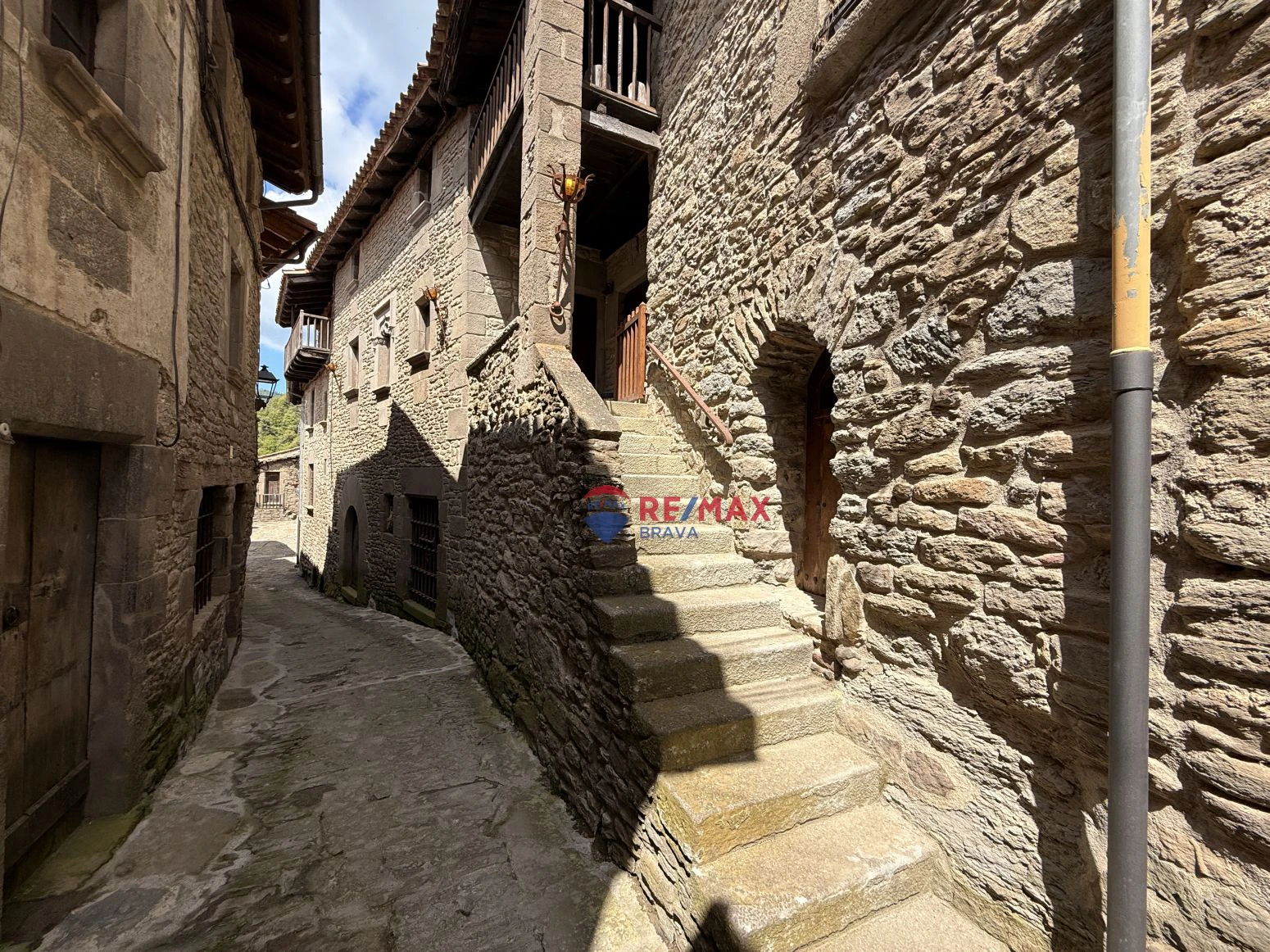 Bonita casa a terminar de 3 habitaciones en Rupit