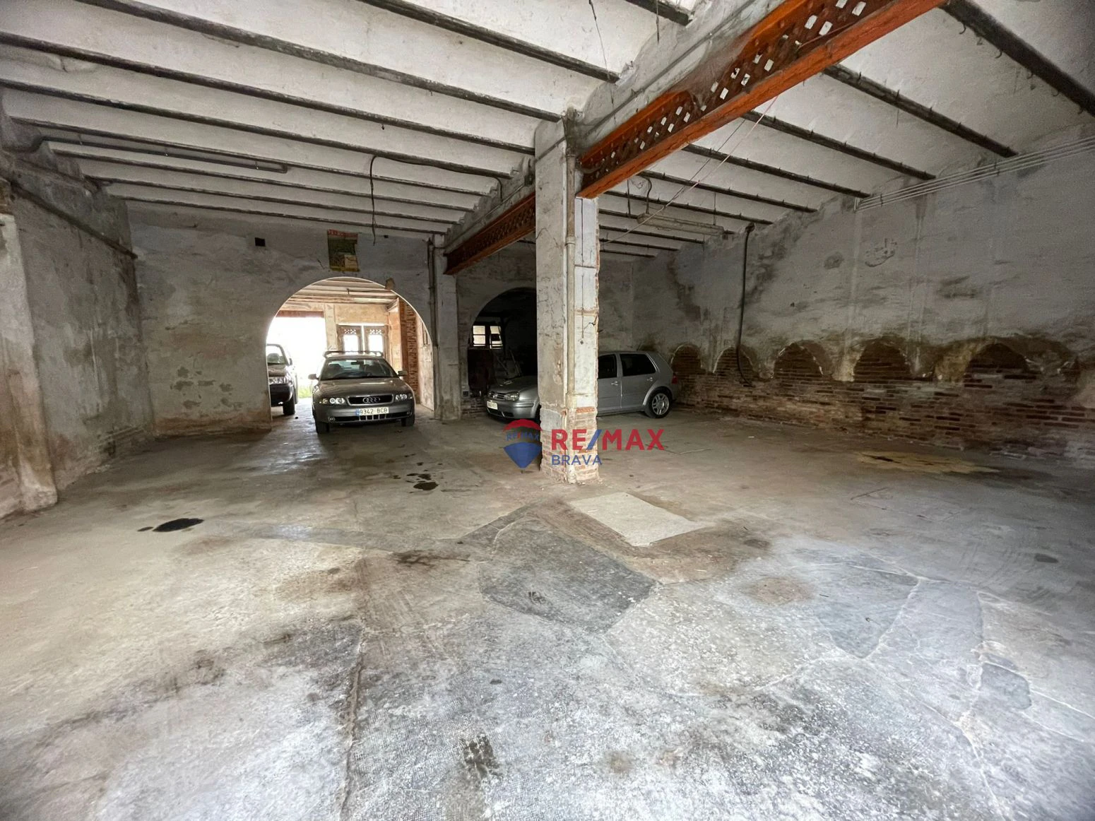 Edificio en venta a Girona en Sant Hilary Sacalm