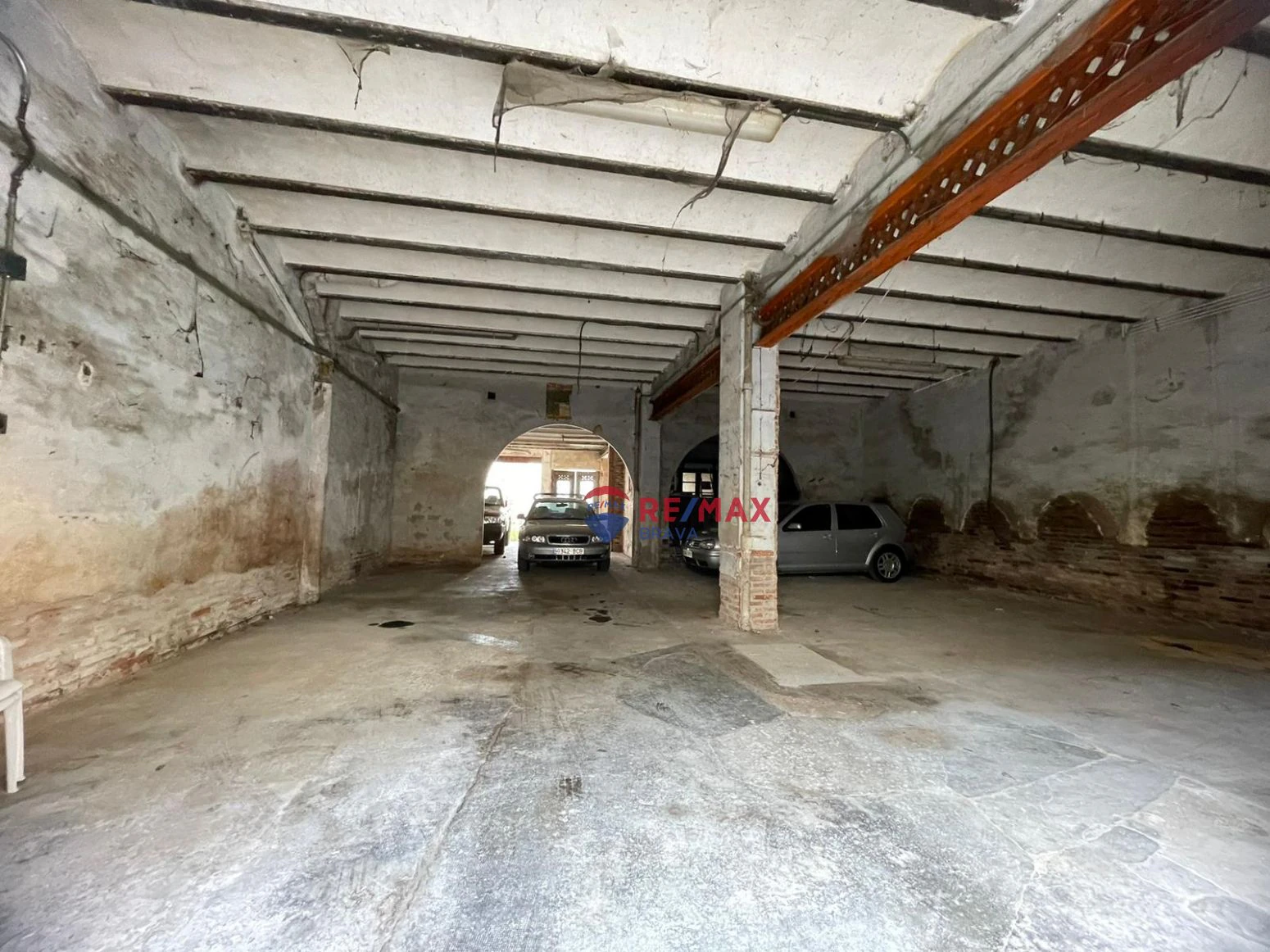 Edificio en venta a Girona en Sant Hilary Sacalm