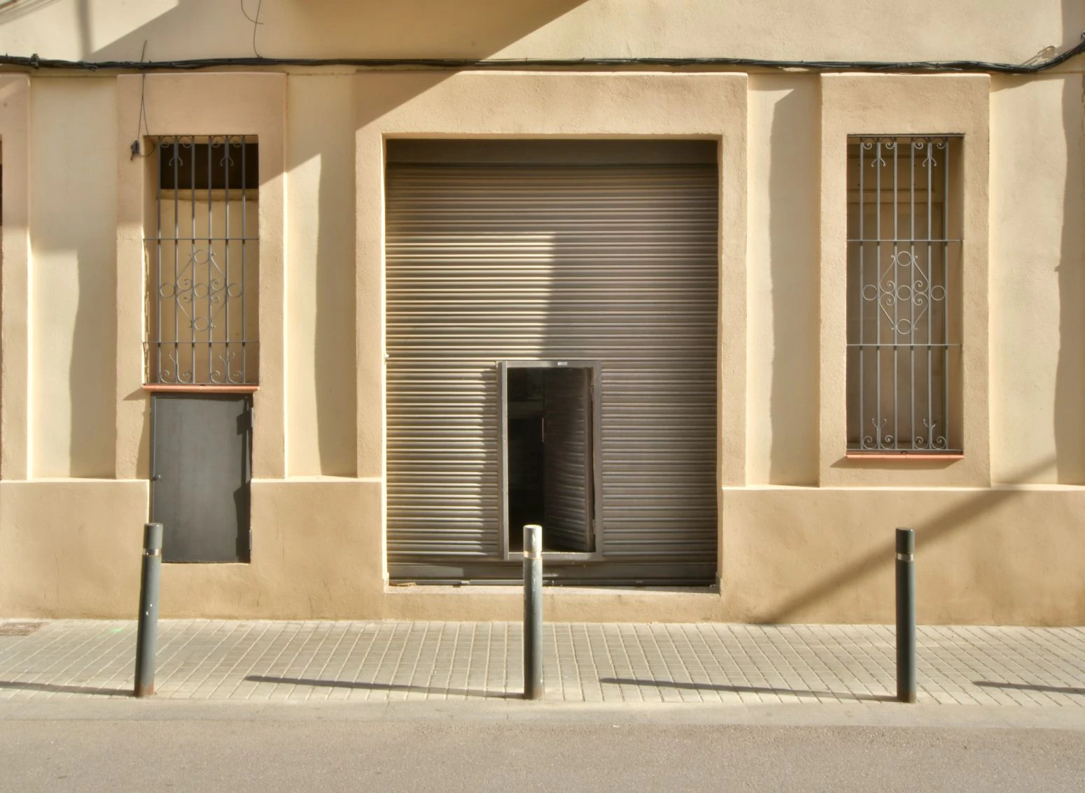 Local en l?Hospitalet de Llobregat, Centro, Barcelona
