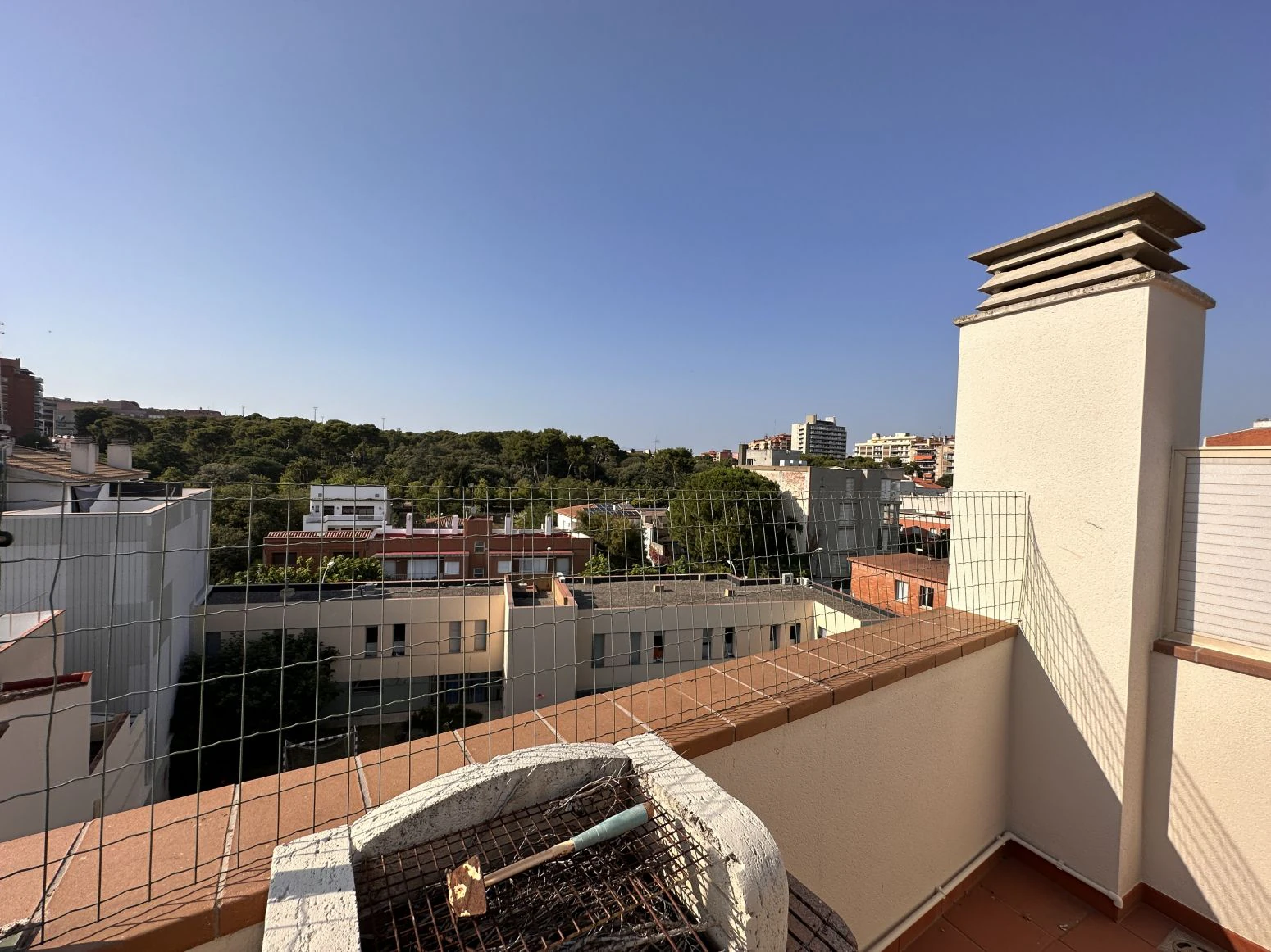Grandioso piso de 4 habitaciones cerca del centro de Figuere