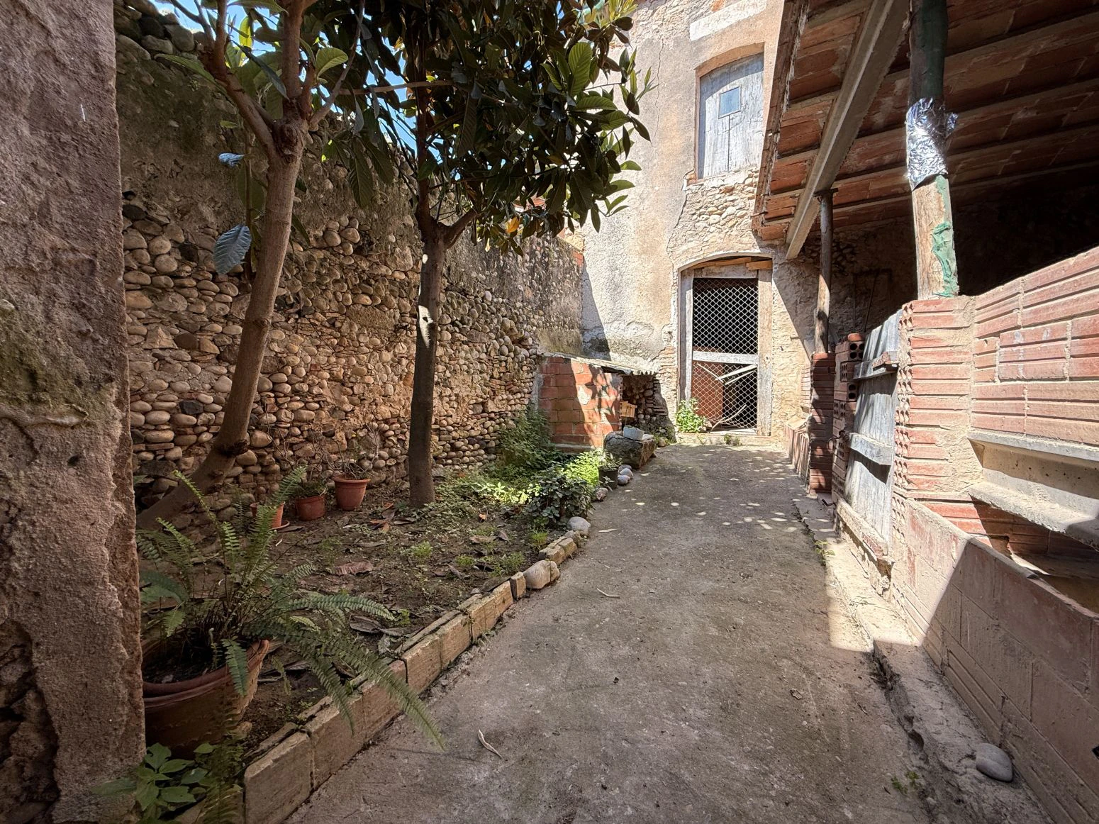 Casa de pueblo en L´Armentera de mas de 192 m2 construidos