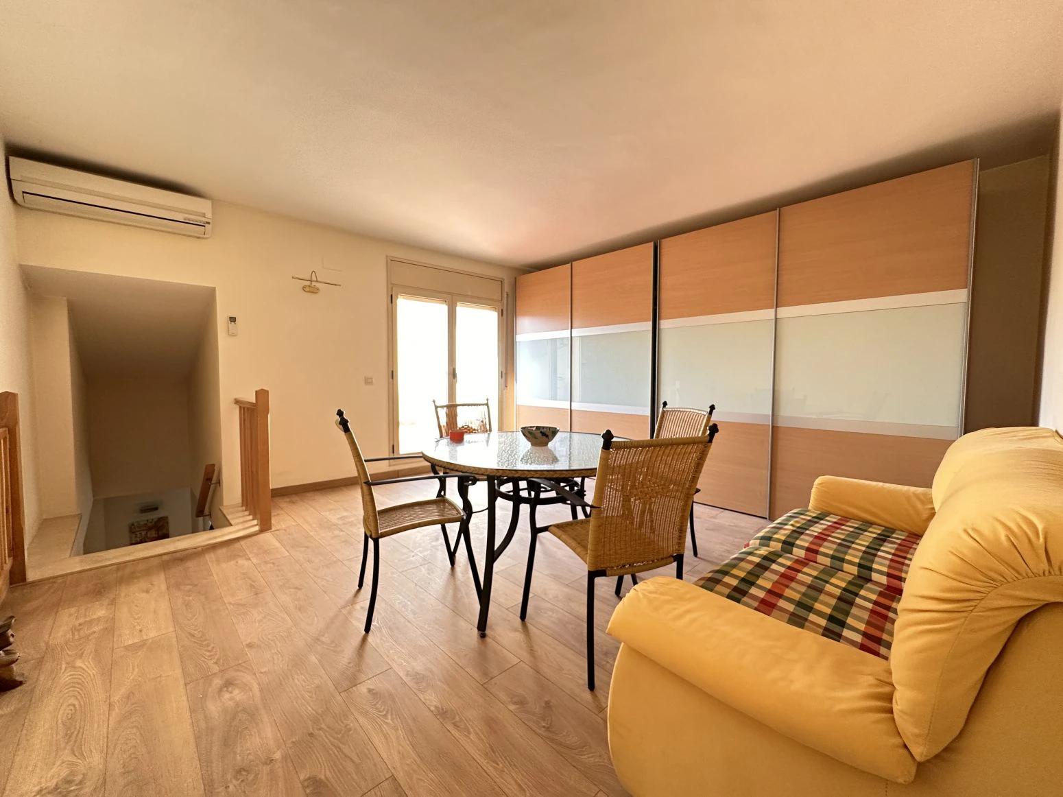 Grandioso piso de 4 habitaciones cerca del centro de Figuere