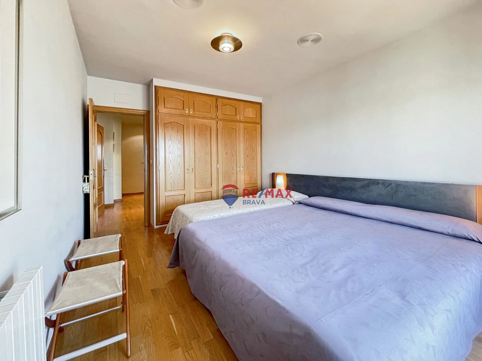 Villa de 4 habitaciones, ubicada en urbanización tranquila