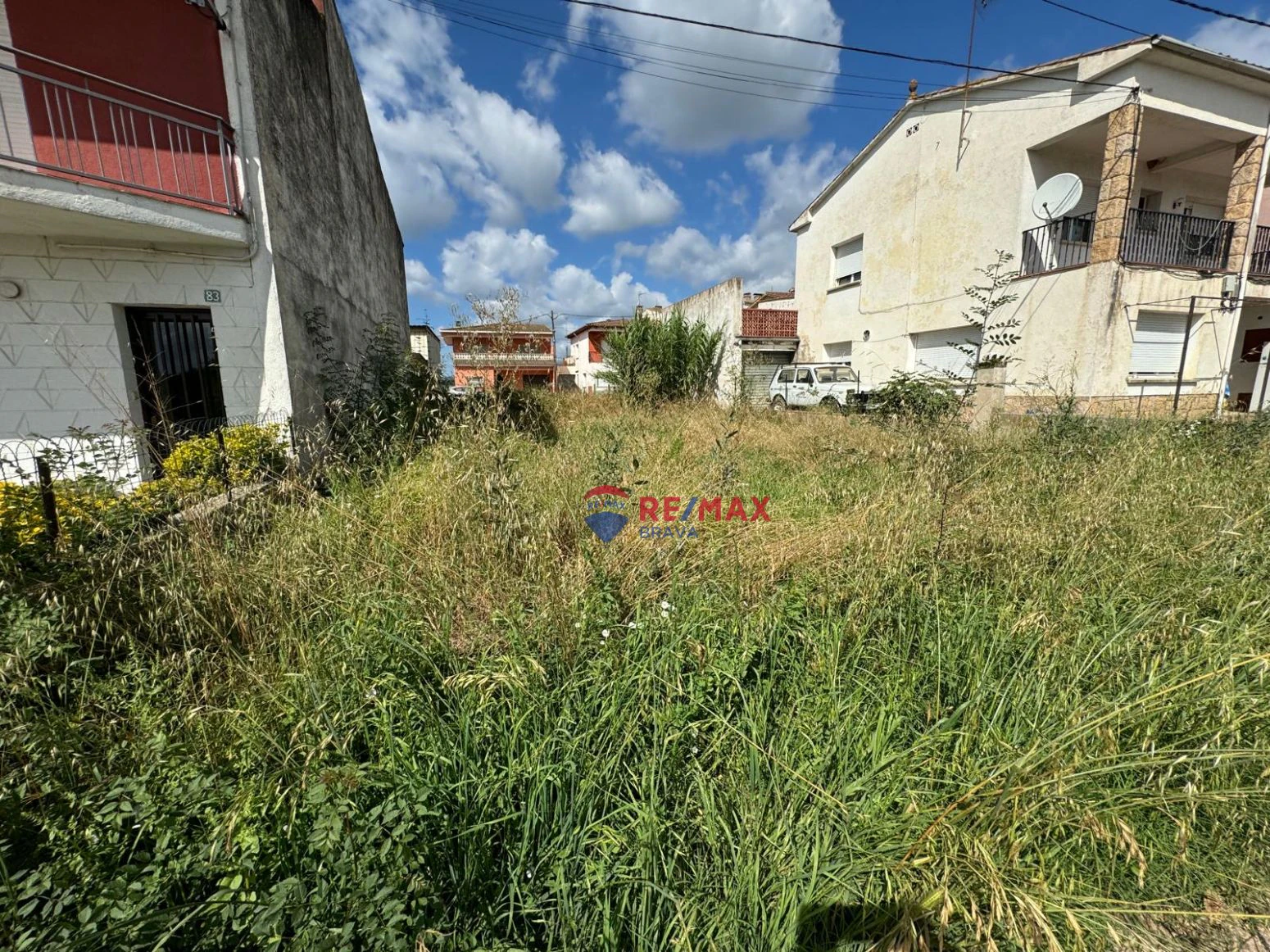 Parcela a la venta en Riudarenes, Girona.