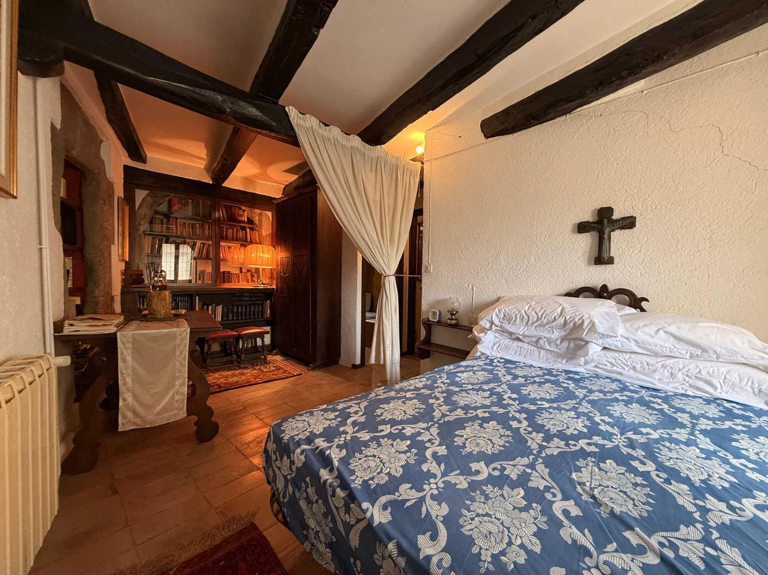 Casa de piedra de 3 habitaciones en Rupit i Pruit
