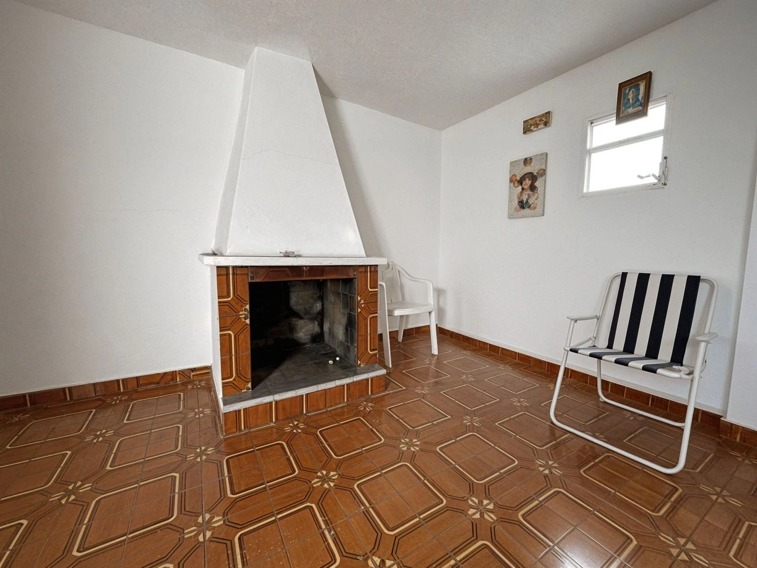Villa for Sale in Girona