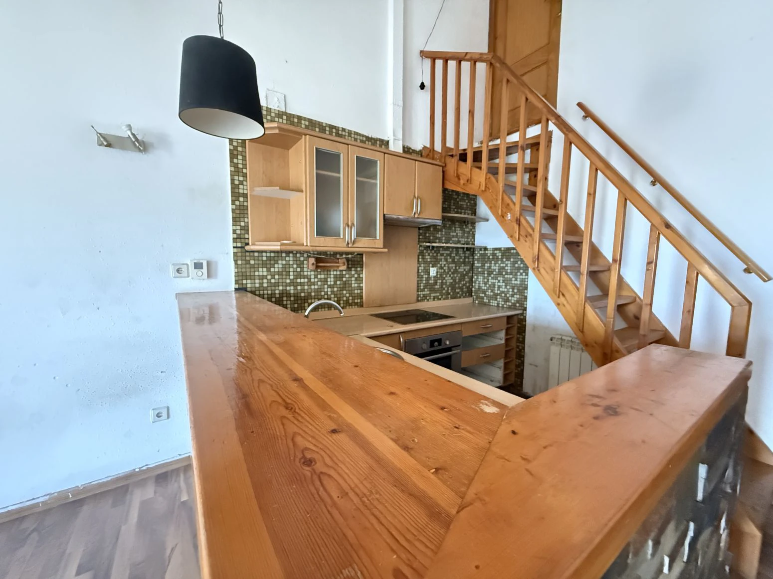 Casa adosada de 2 plantas en Empuriabrava, para reformar
