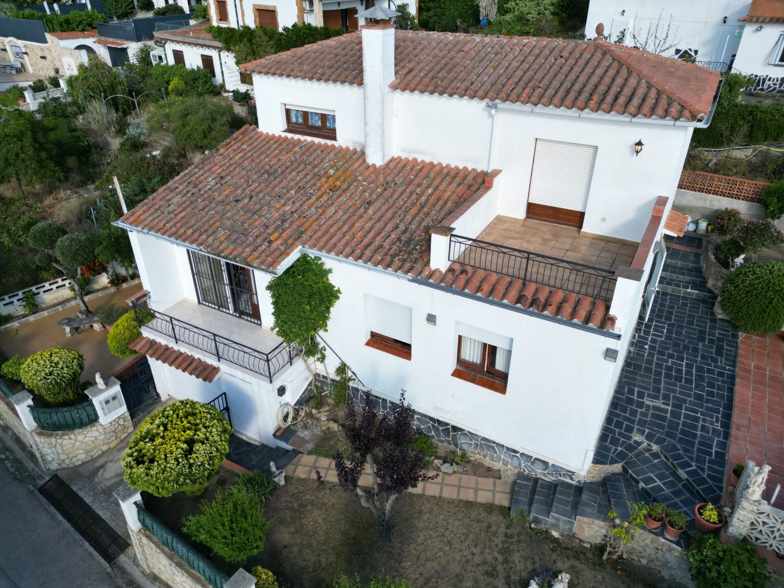 Bonita casa independiente en la Cuana