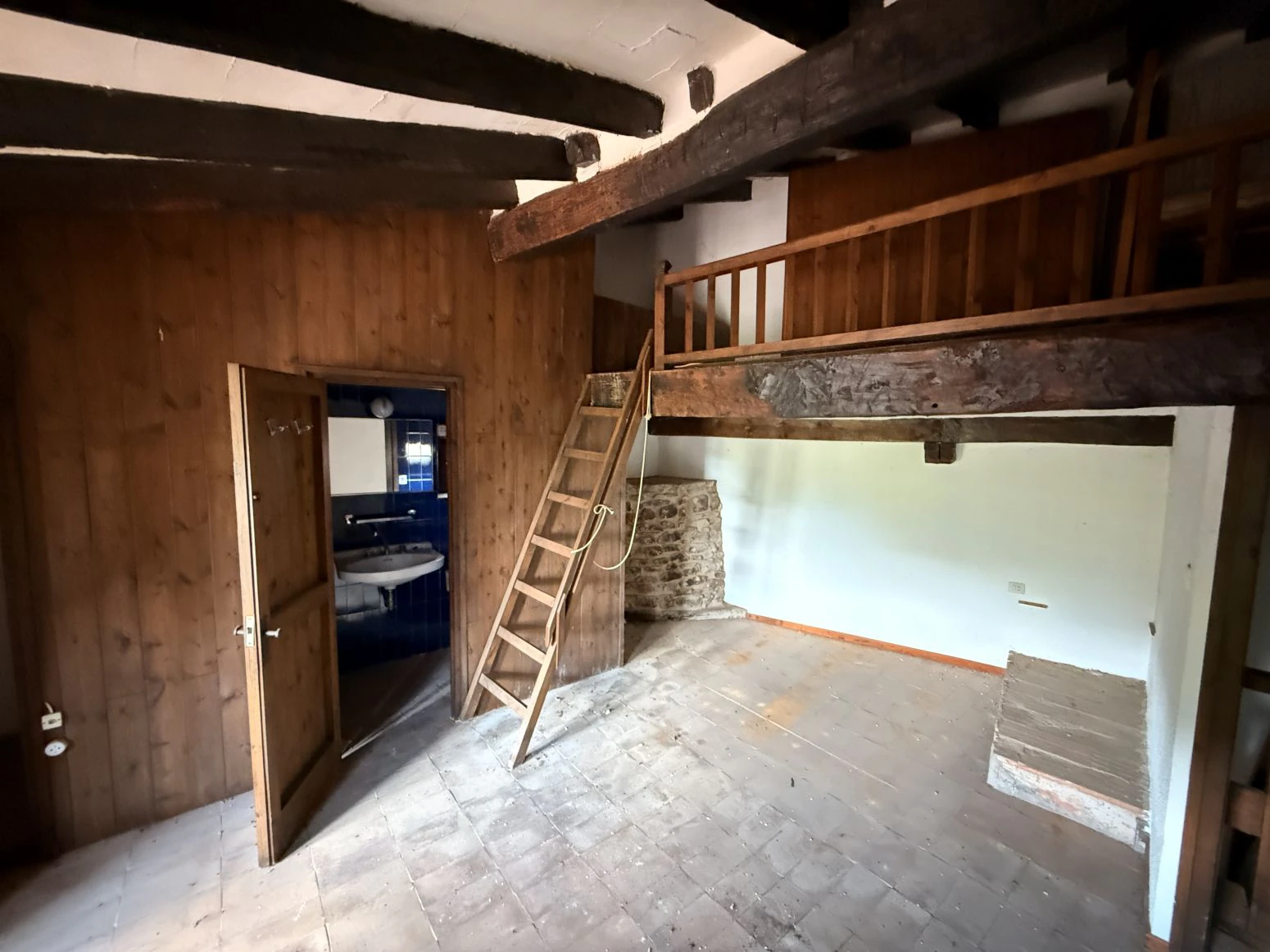 Bonita casa a terminar de 3 habitaciones en Rupit