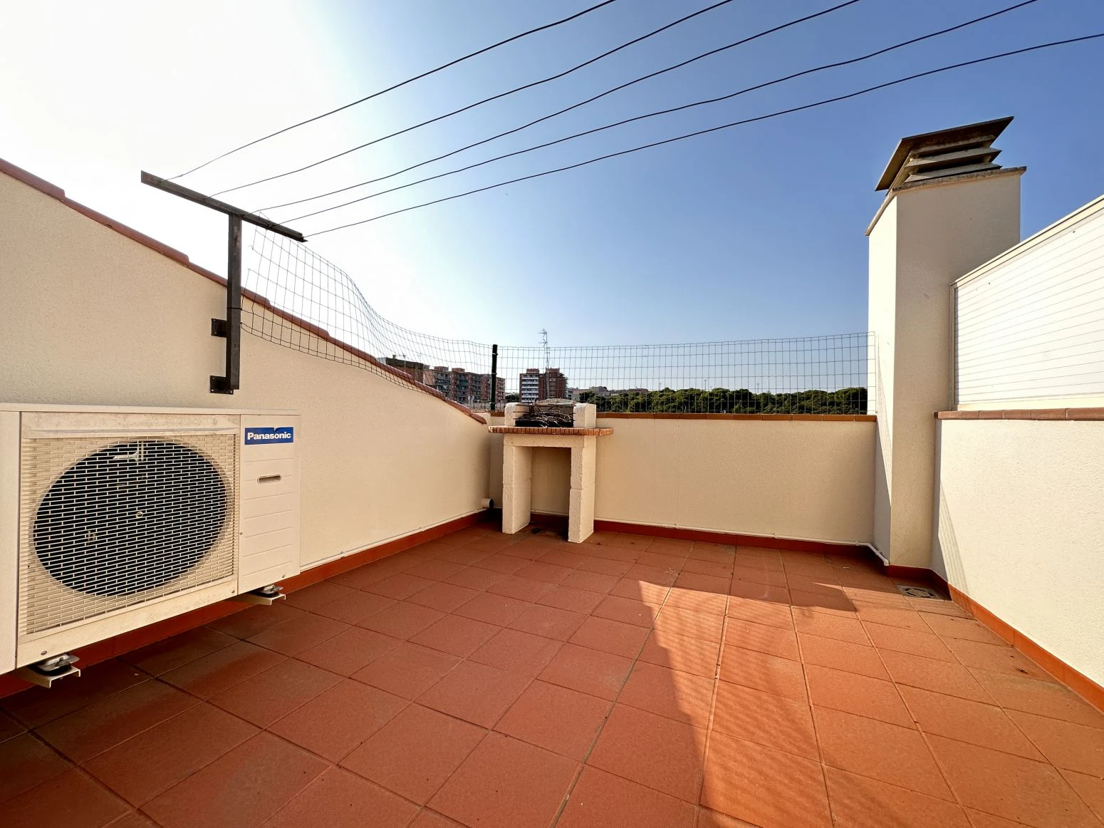 Grandioso piso de 4 habitaciones cerca del centro de Figuere