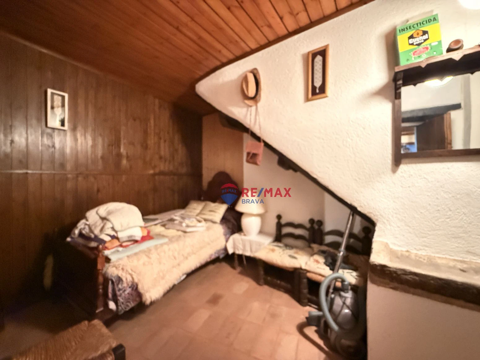 Casa de piedra de 3 habitaciones en Rupit i Pruit