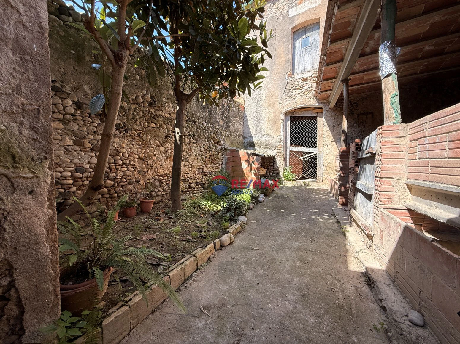 Casa de pueblo en L´Armentera de mas de 192 m2 construidos