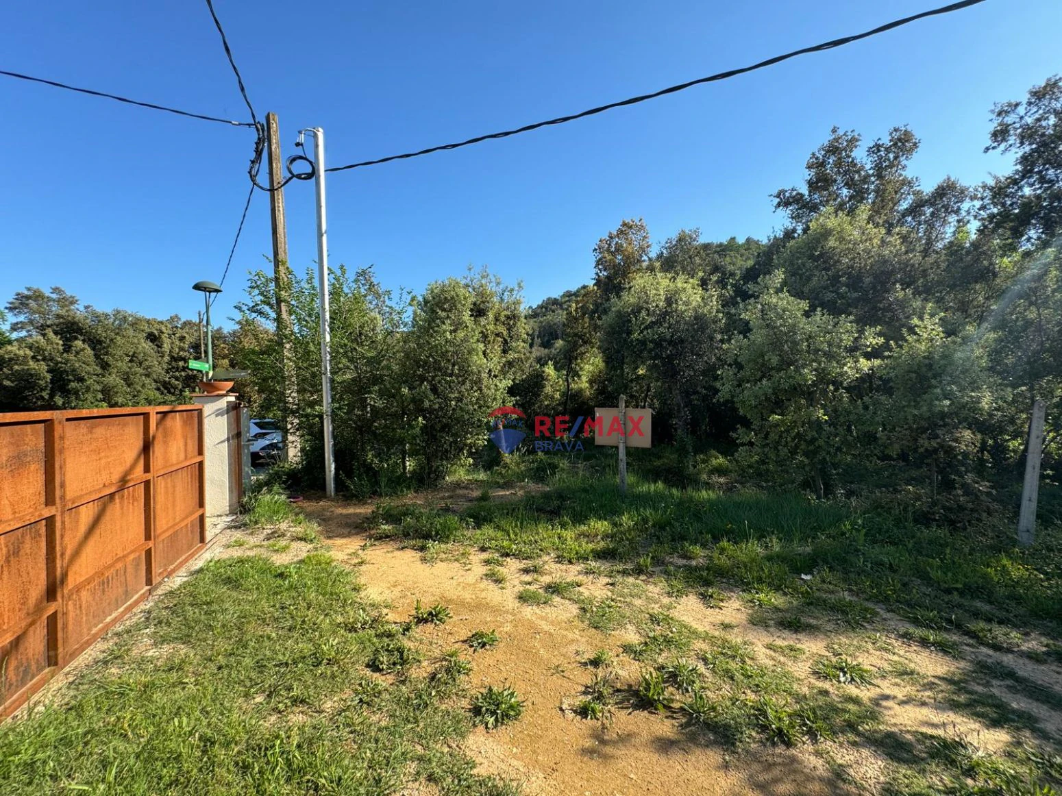 Finca en venta a Llora en Girona , en el pueblo de Sant Mart