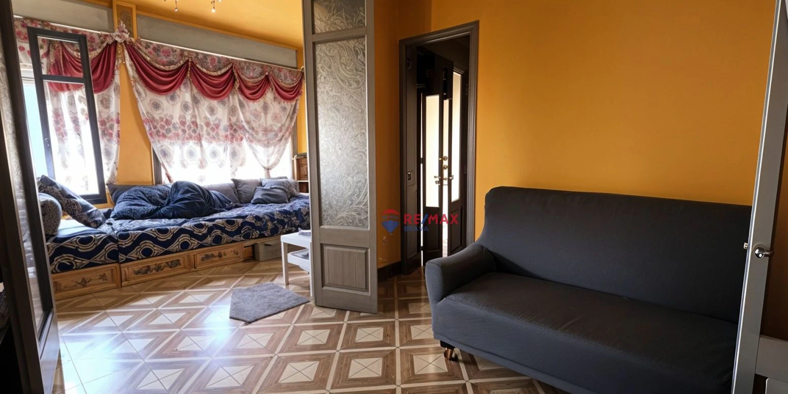 Casa con Gran Potencial en el Corazón de Olot