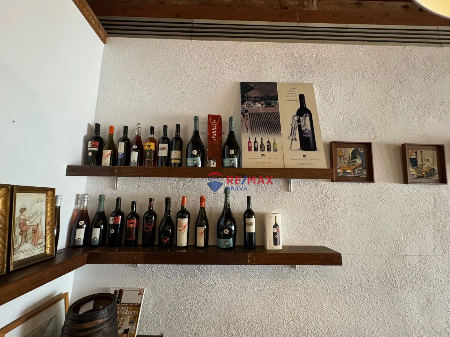 Inversionistas, Tarragona. Restaurant, vivienda, Bodega de
