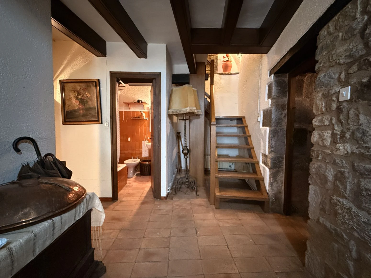 Casa de piedra de 3 habitaciones en Rupit i Pruit