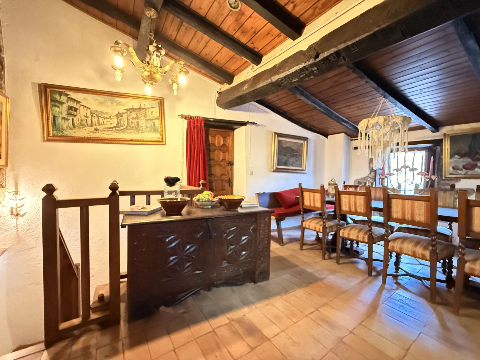 Casa de piedra de 3 habitaciones en Rupit i Pruit