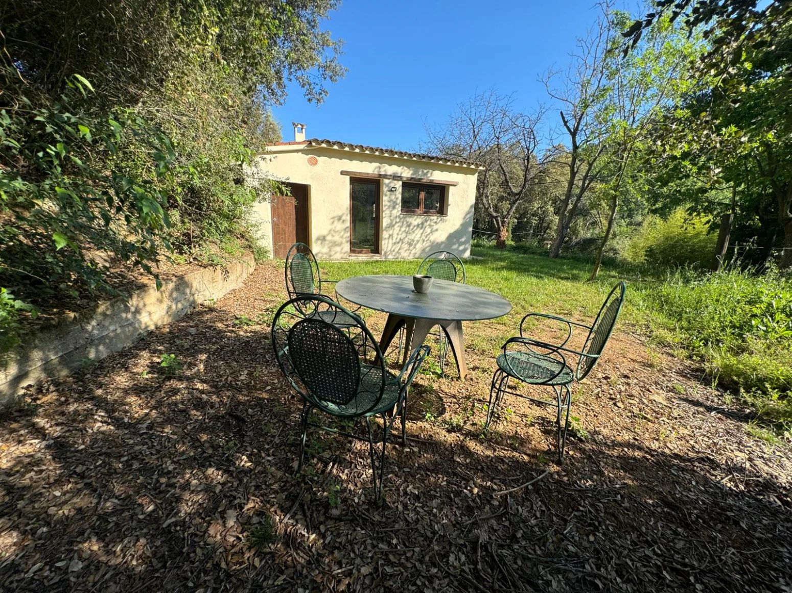 Finca en venta a Llora en Girona , en el pueblo de Sant Mart