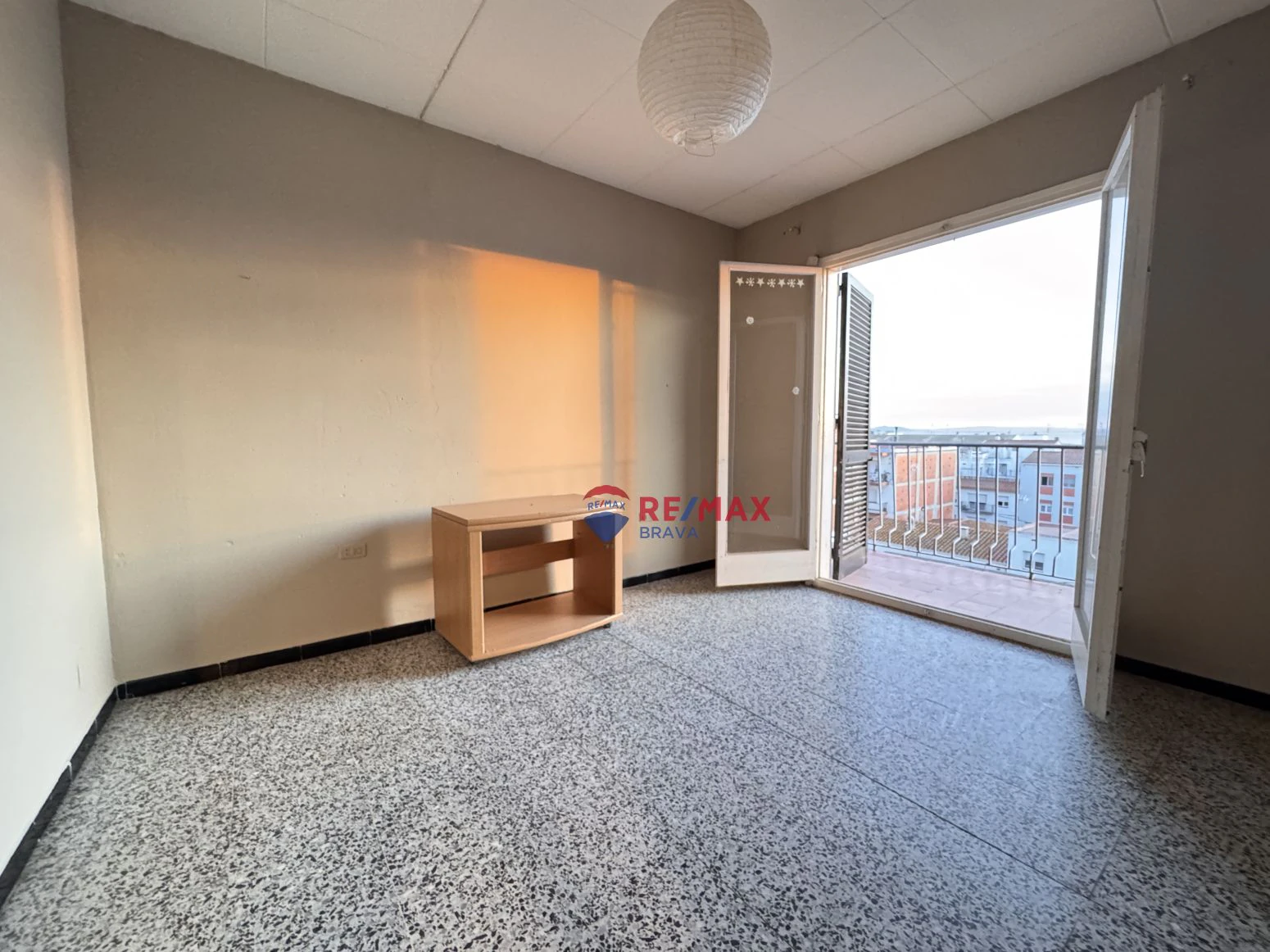 Apartamento con vistas a solo 200 metros de la playa, en el