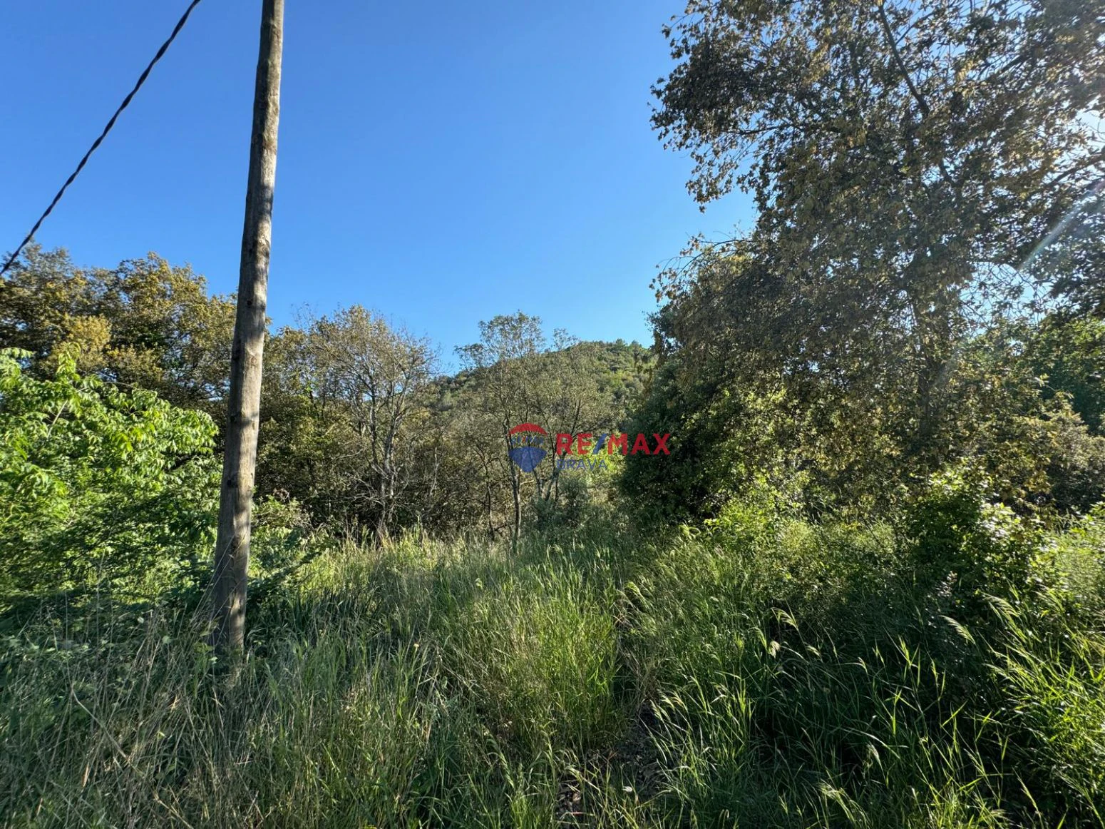 Finca en venta a Llora en Girona , en el pueblo de Sant Mart