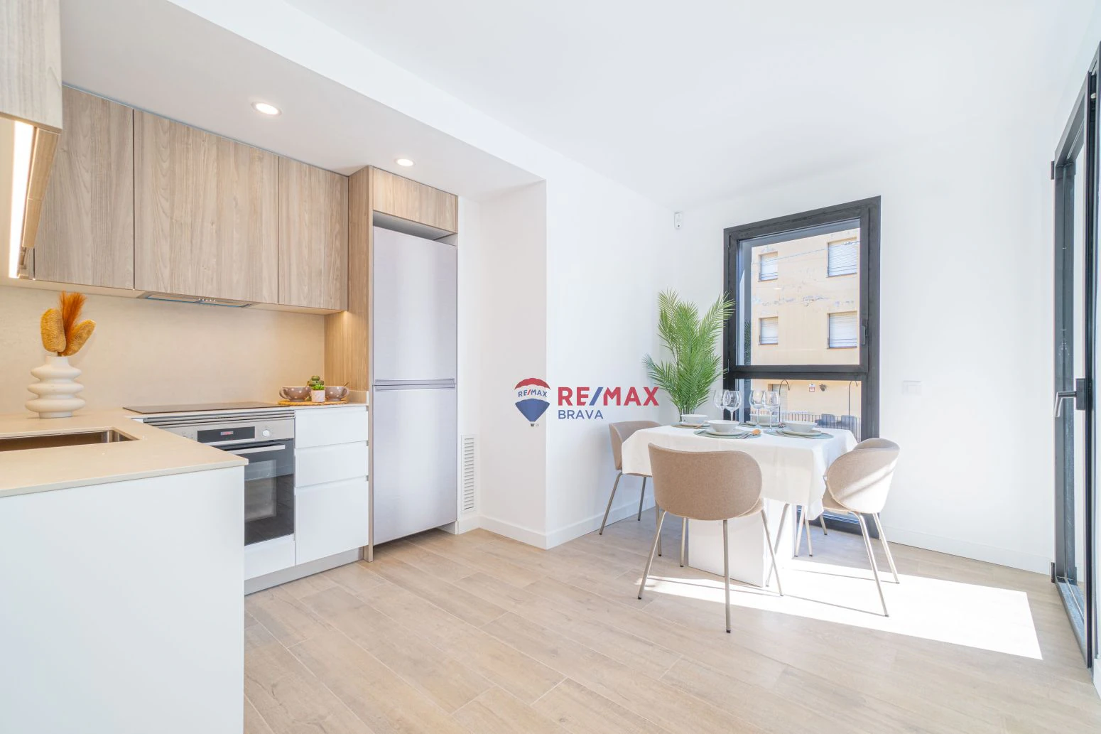 Apartamentos nuevos en el centro de Roses de alto standing
