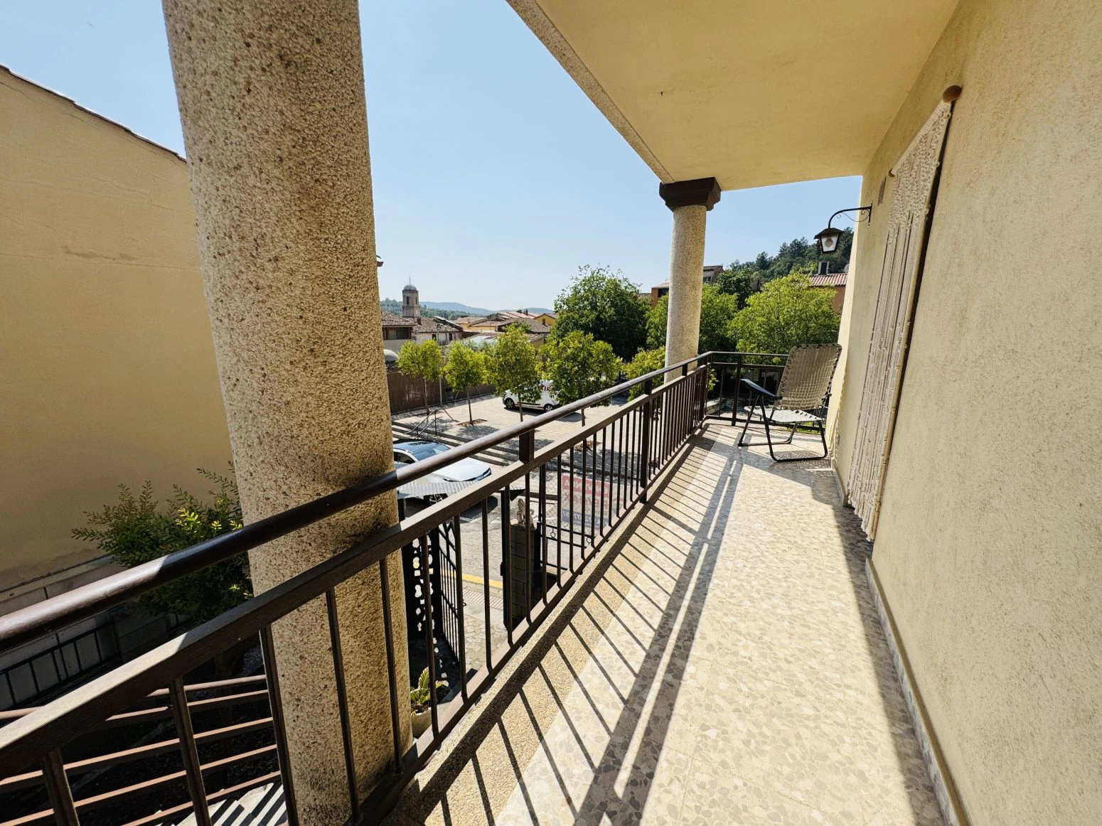 Casa pareada en venta en Amer ( Girona) ? Amplia, con jardí