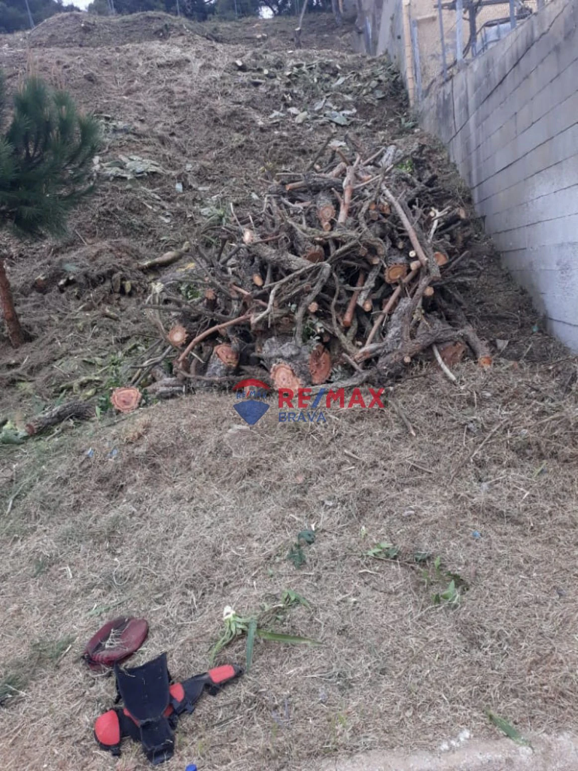 Fantástico terreno en venta a Lloret de mar de 640 m2 con v