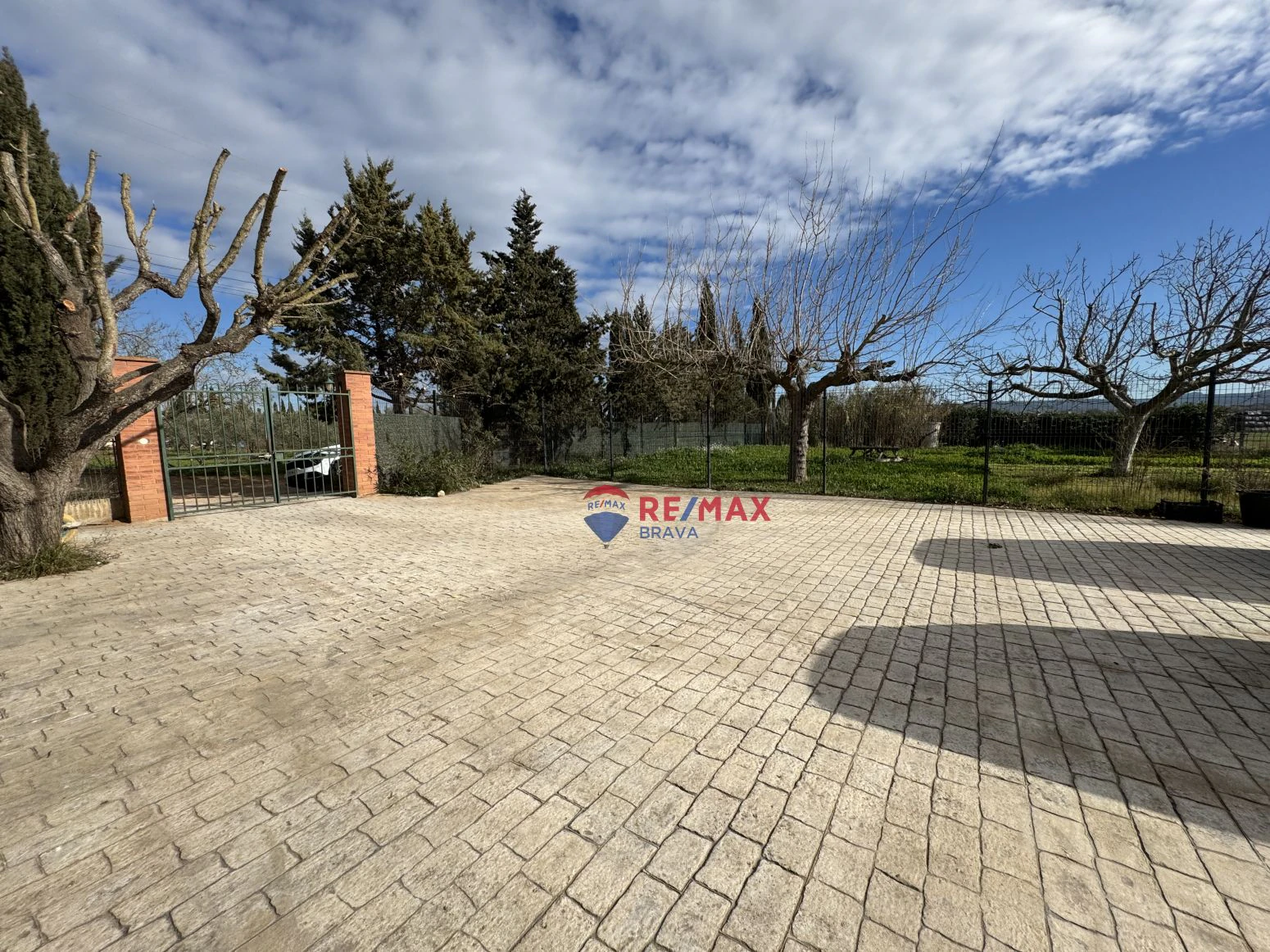Casa en venta en Albons L'escala a 15min de playa