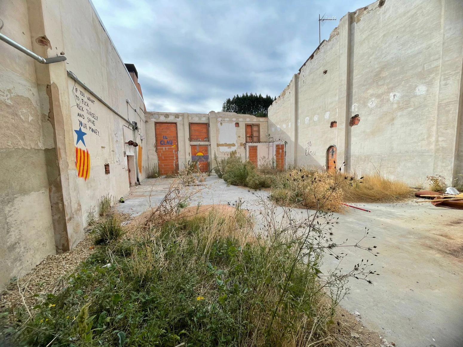 Edificio en venta a Girona en Sant Hilary Sacalm